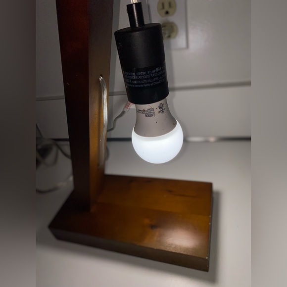 Table Lamp portable Luminaire No E 61844096- new with out box +free light bulb - Picture 3 of 16